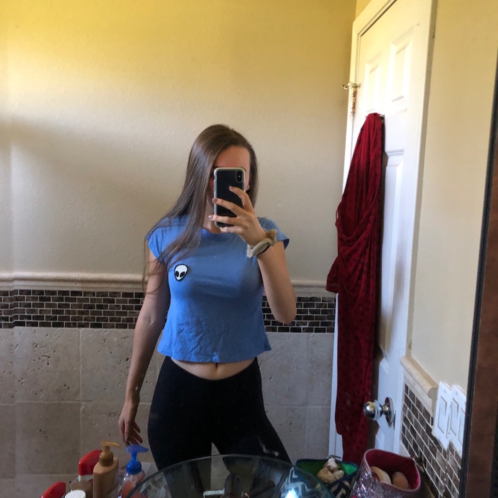 brandy melville alien patch tee